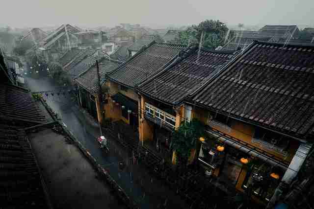 黑料网曝出平台红人遭网友起底家庭背景，人设崩塌持续发酵